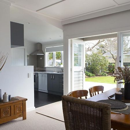 Michelia Figo Cottage นิวพลีมัธ ภายนอก รูปภาพ
